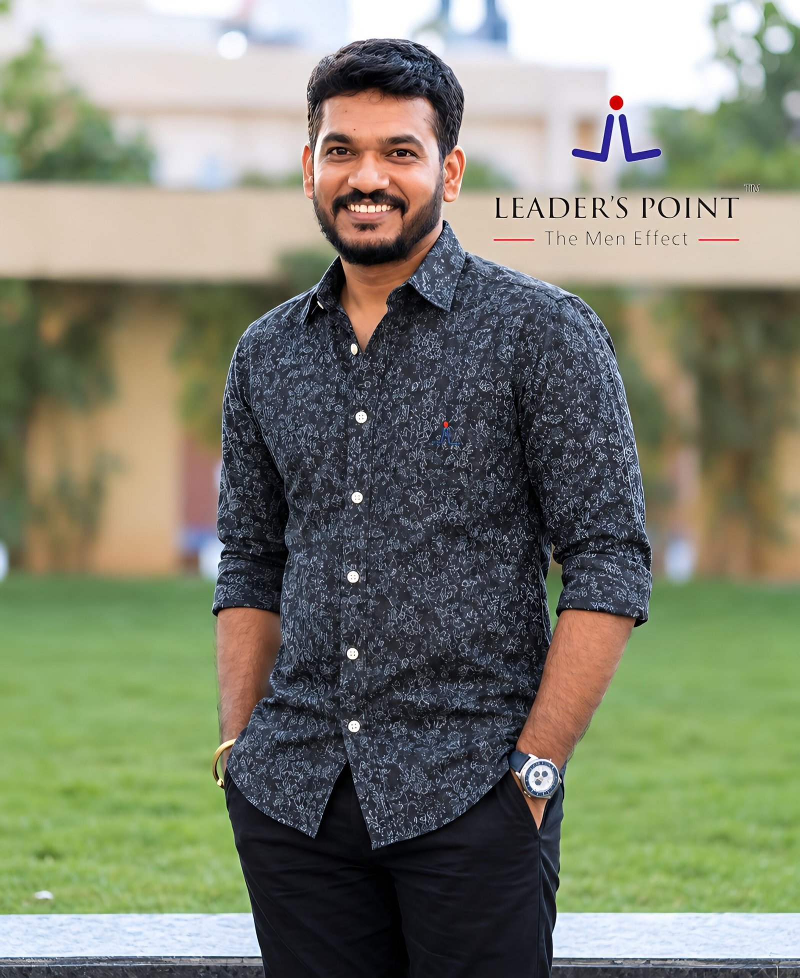 Elephant Black shirt Front