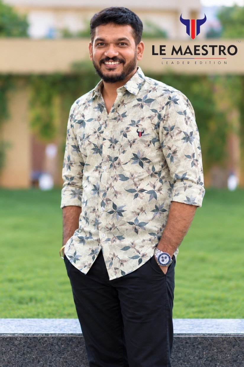 Sandal Print shirt Front